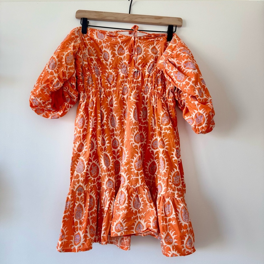 Petal and pup off the shoulder dress US 8